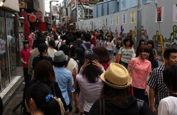Tokyo: Harajuku Crowds