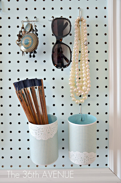 Pegboard accessory storage, DIY.